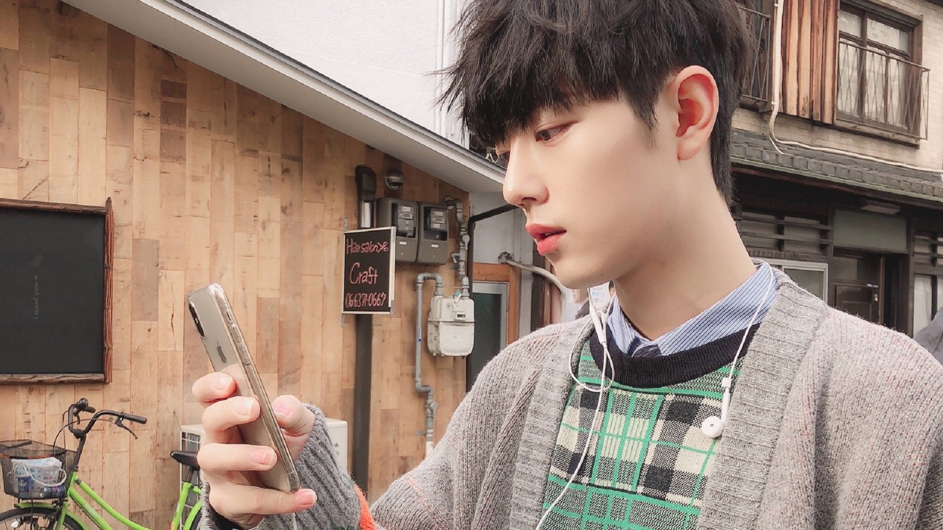 爱游戏体育平台-沃特·范阿特在男子计时赛中获得铜牌，范尼沃特曼