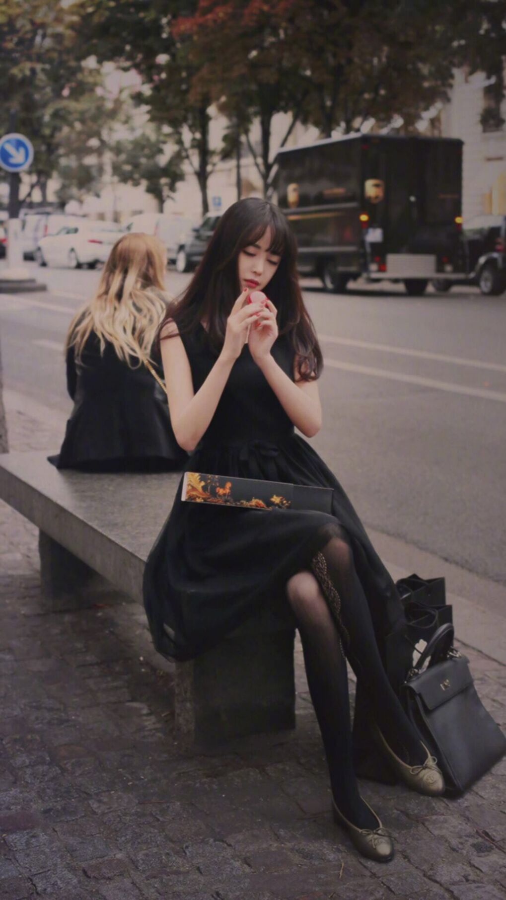 AYX体育官网-勇士高强度防守限制对手得分，勇士队控卫